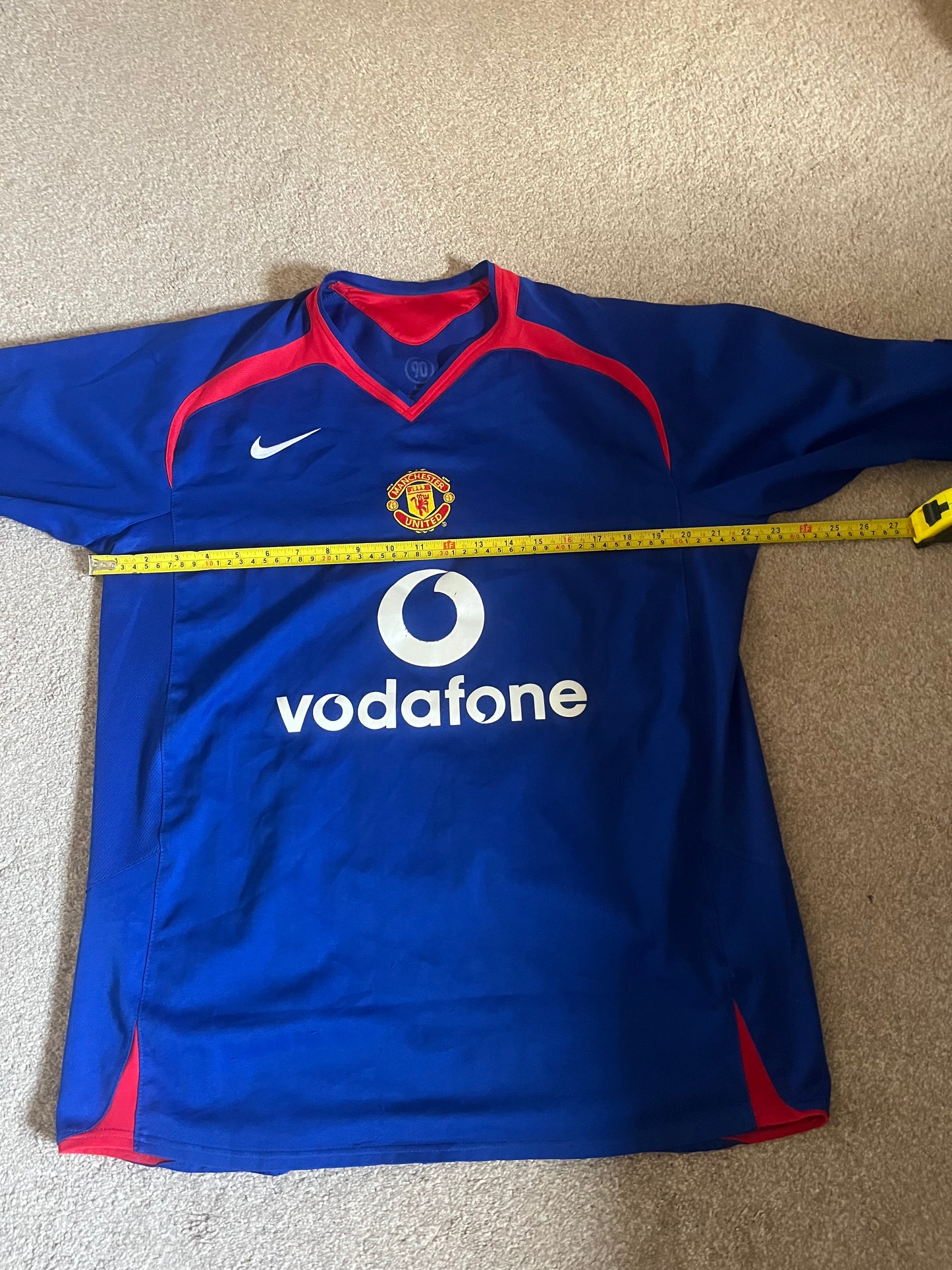 Manchester United 2005/2006 Away Extra Large - Fits Large - Long Sleeve