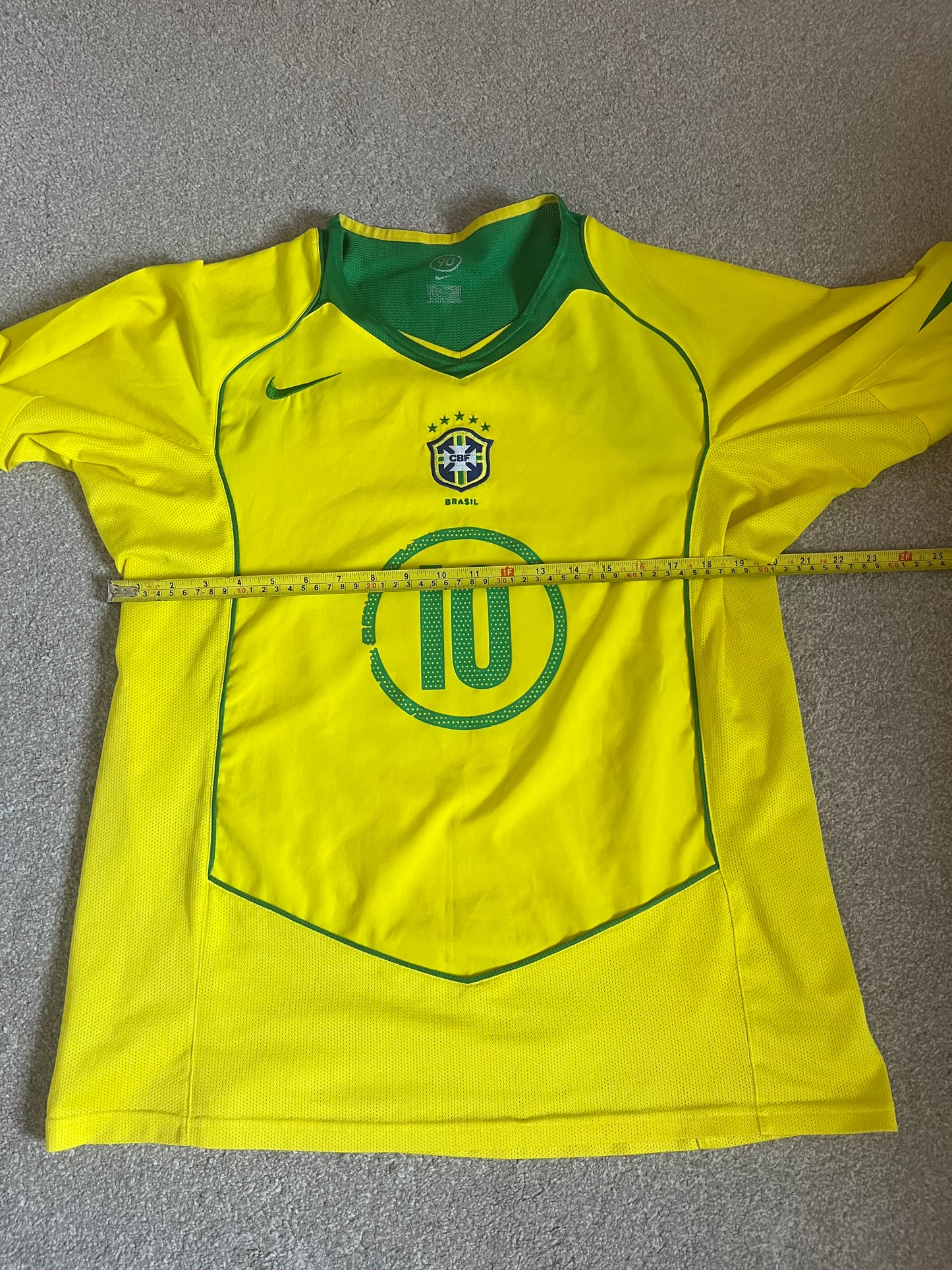 Brazil 2004/2005/2006 Home Large - Ronaldinho