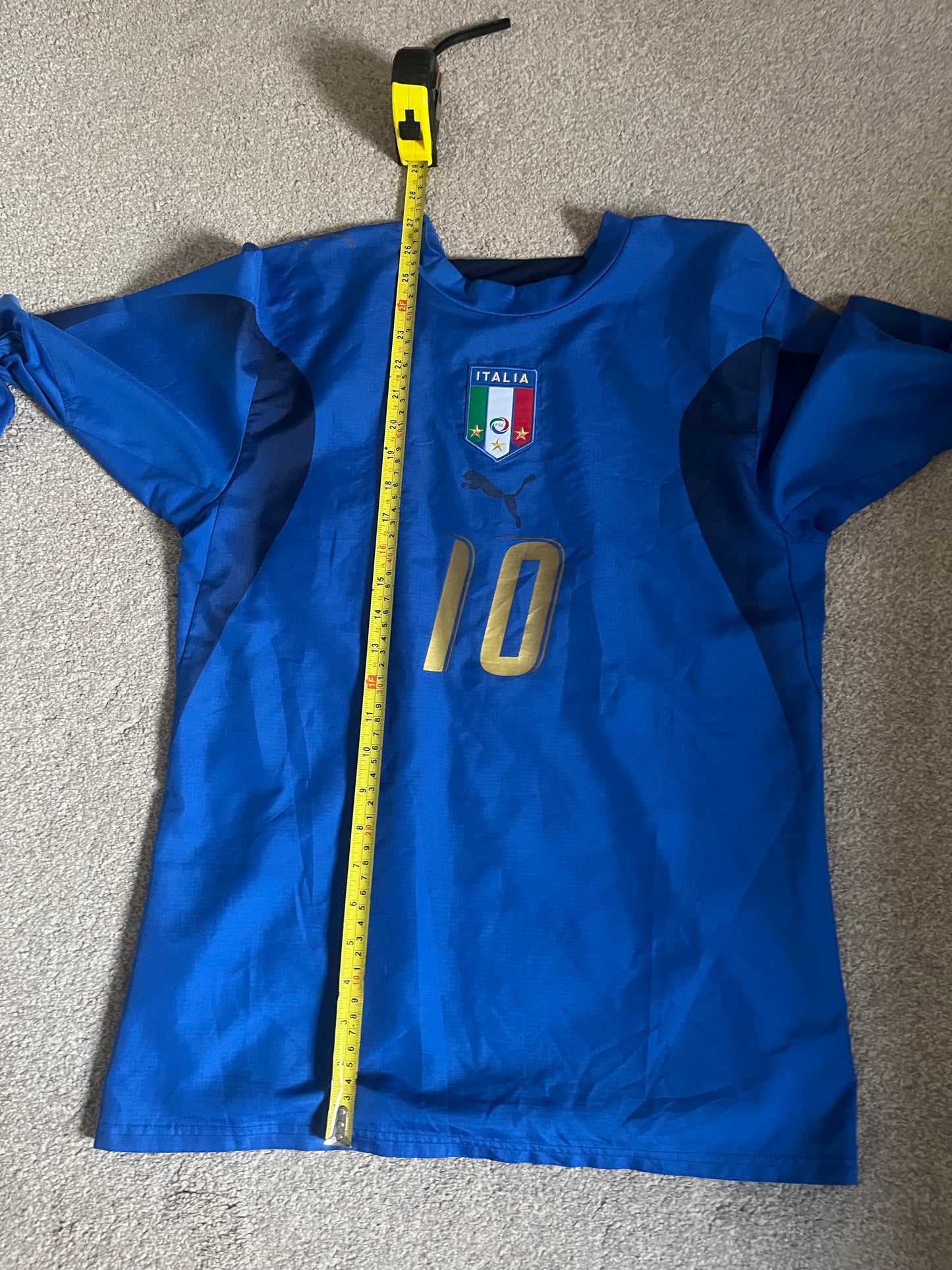Italy 2006 Home Small - Long Sleeve- Francesco Totti