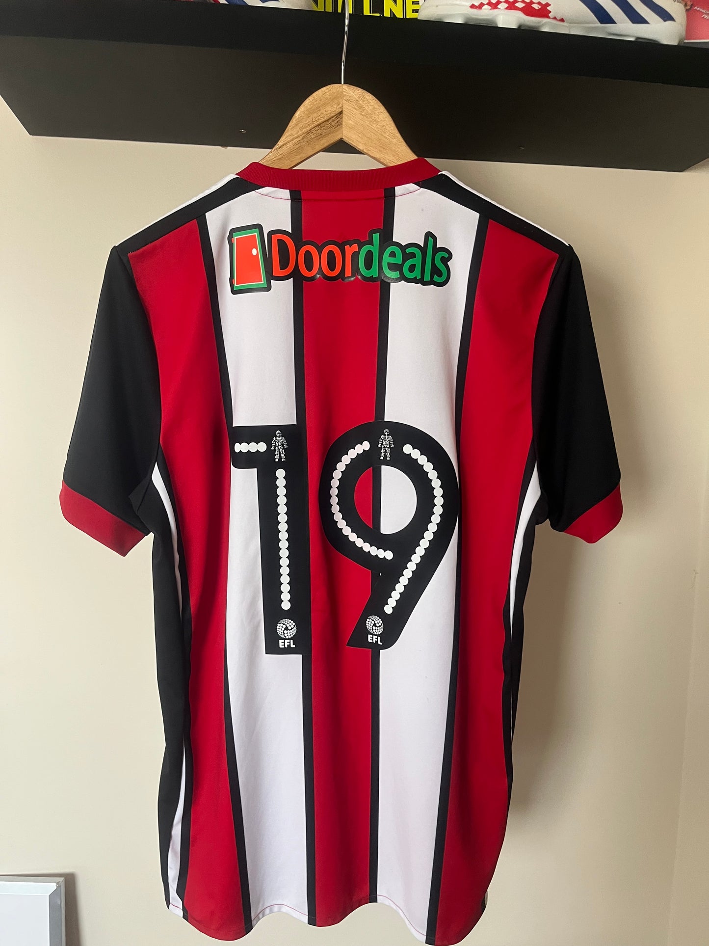 Sheffield United 2017/2018 Home Medium