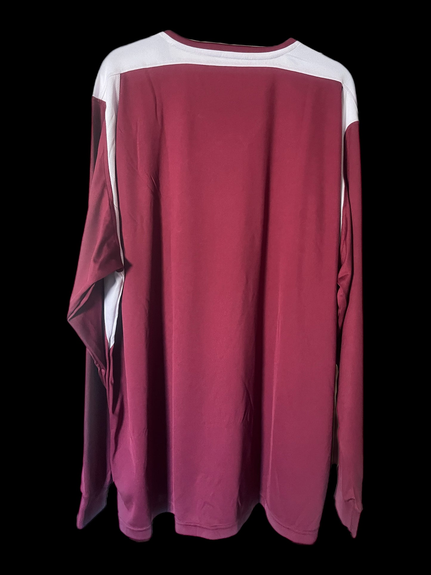 BNWT Heart Of Midlothian (Hearts) Home Football Shirt 2XL - Long Sleeve