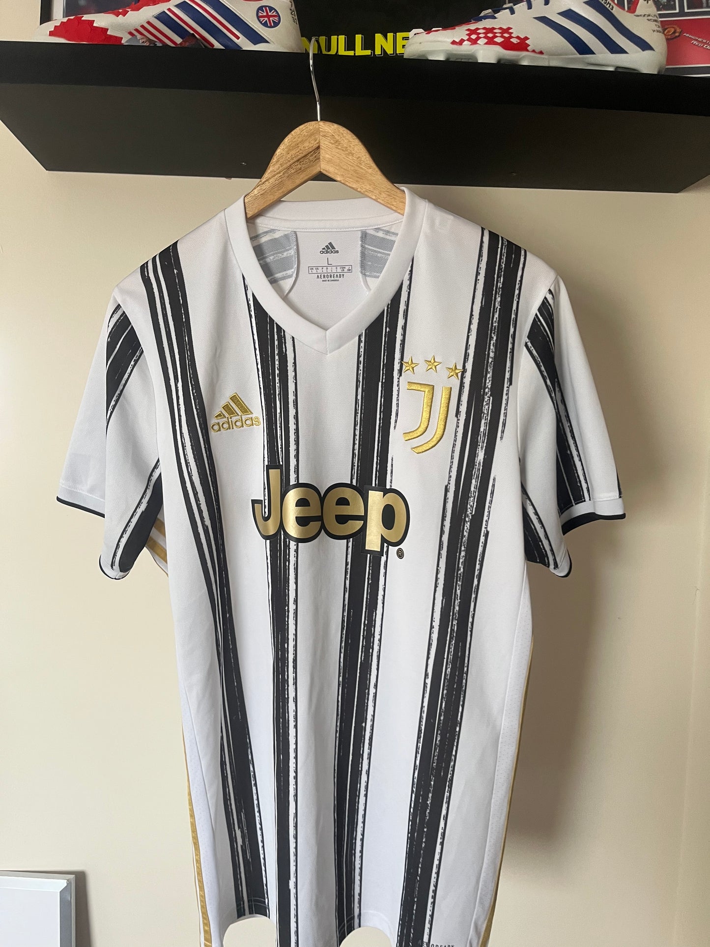 Juventus 2020/2021 Home Large - Cristiano Ronaldo