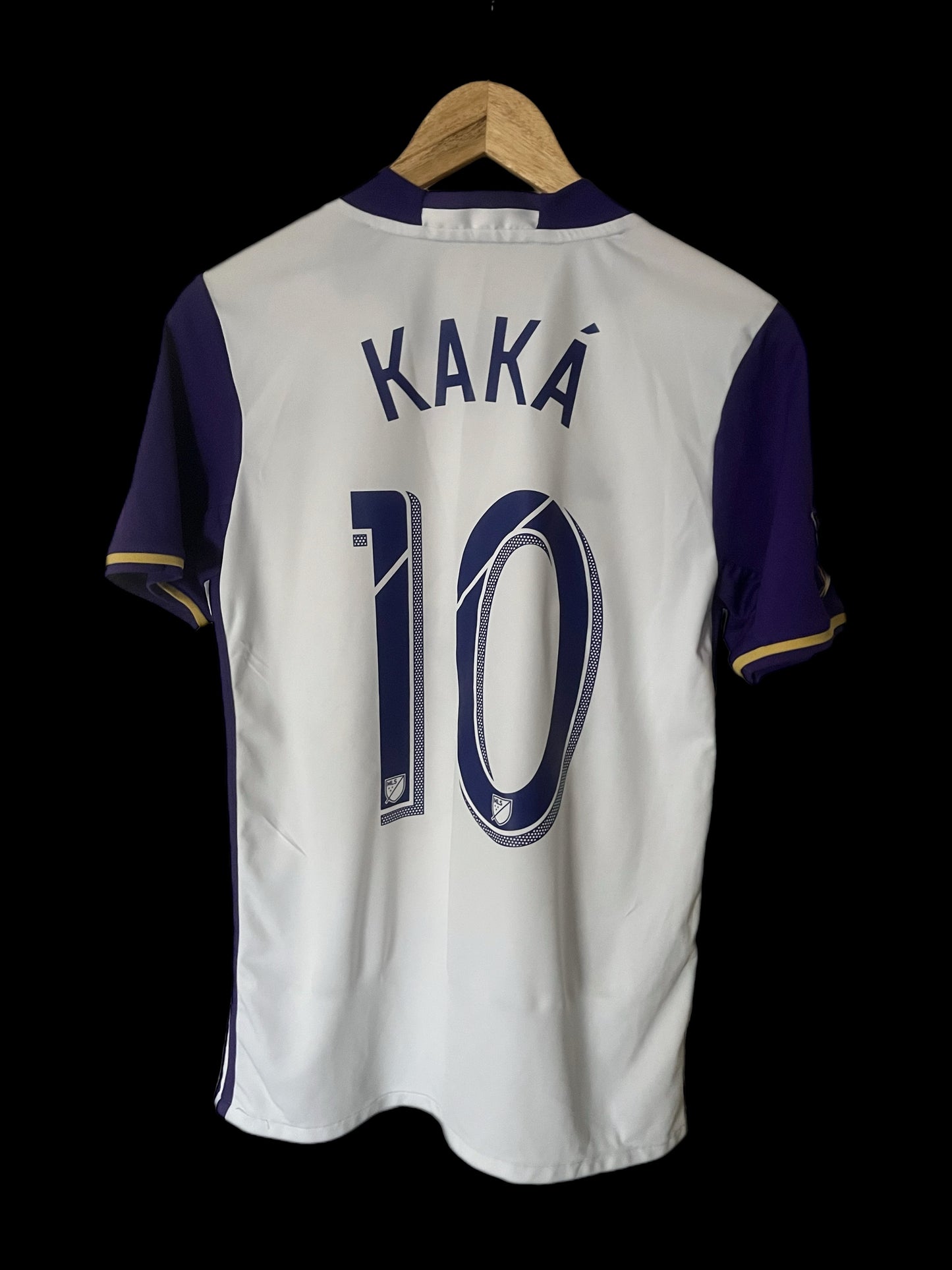Orlando City 2015/2016 Away Football Shirt Small - Kaká