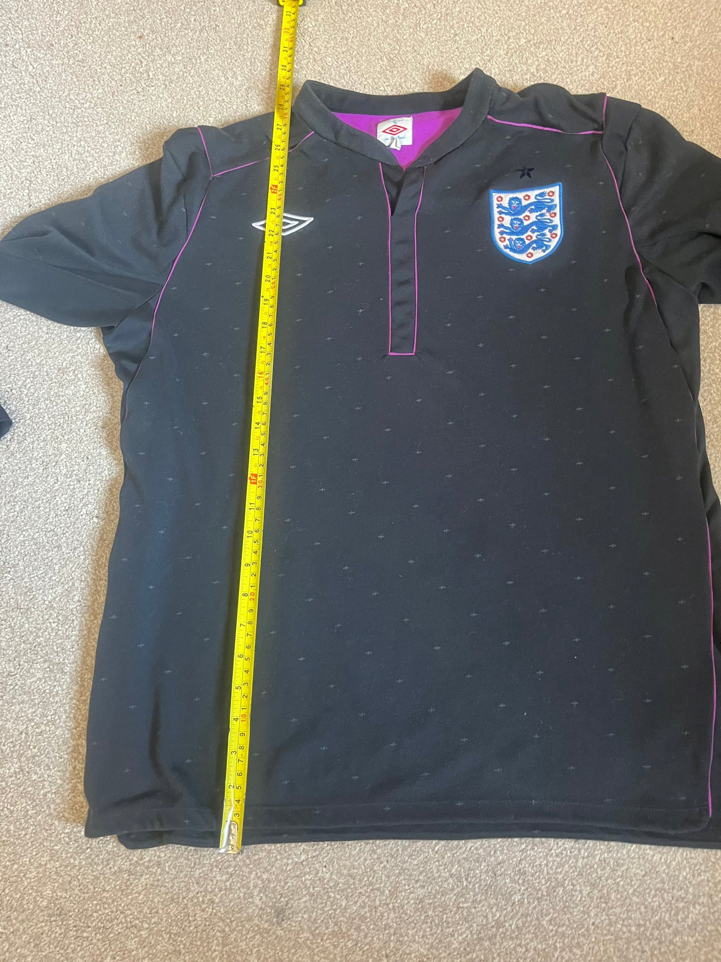 England 2010/2011 Goalkeeper Large