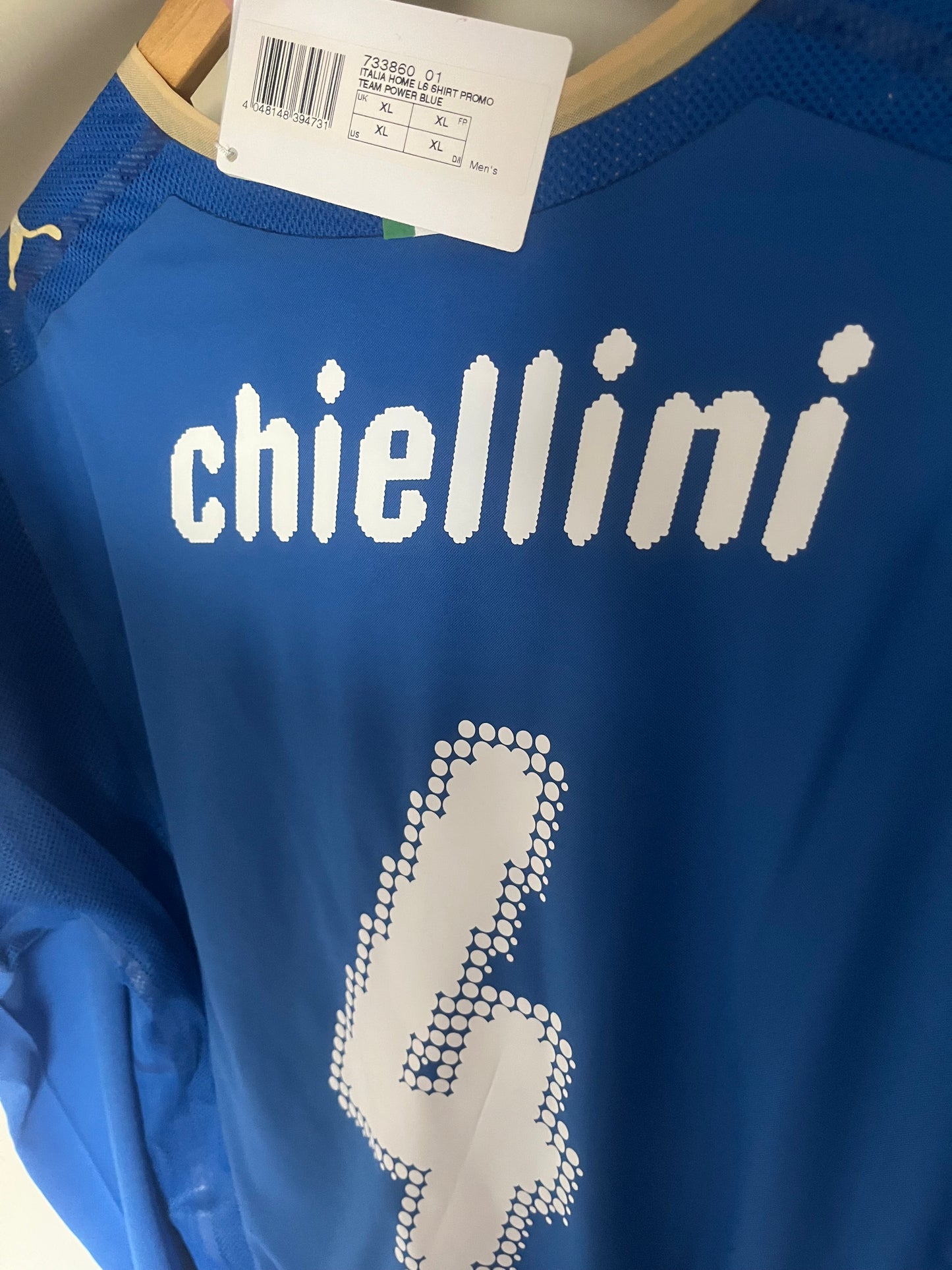 BNWT Italy 2006 Home Extra Large - Fits Large - Giorgio Chiellini - Player Issue Long Sleeve