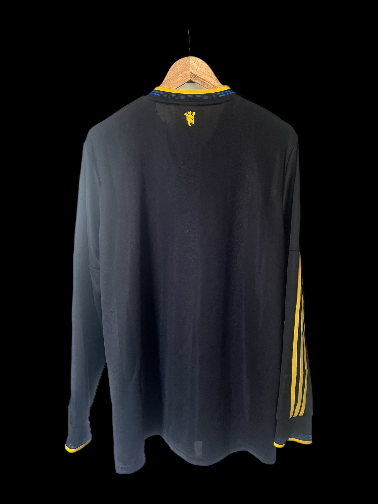 BNWT Manchester United 2025/2026 Third Football Shirt Extra Large - Long Sleeve - Heat.RDY
