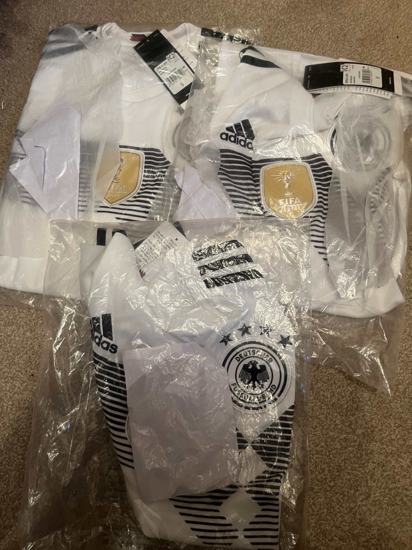 Germany 2018 Home Football Shirt Small - BNWT BNIB