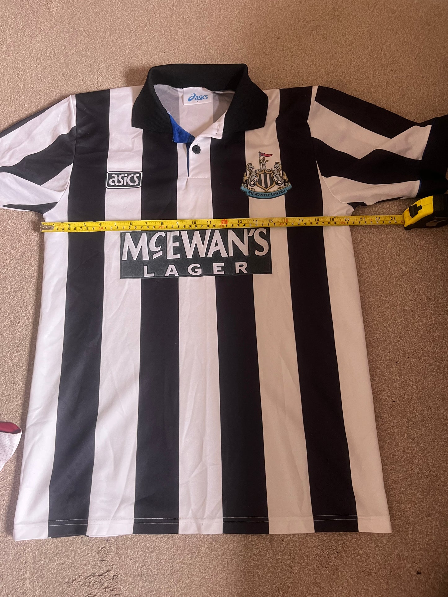 Newcastle United 1994/1995 Home Medium - Alternate