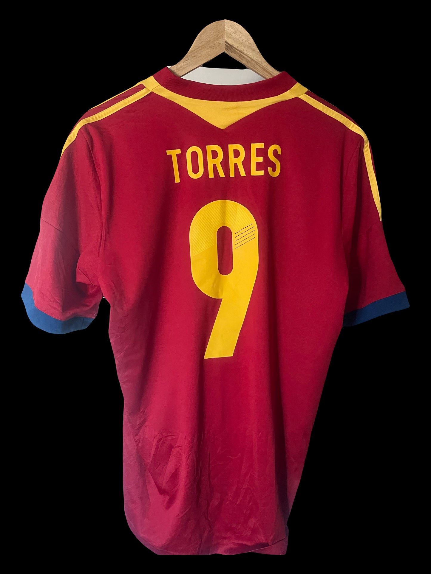 Spain 2013/2014 Home Football Shirt Large - Fernando Torres