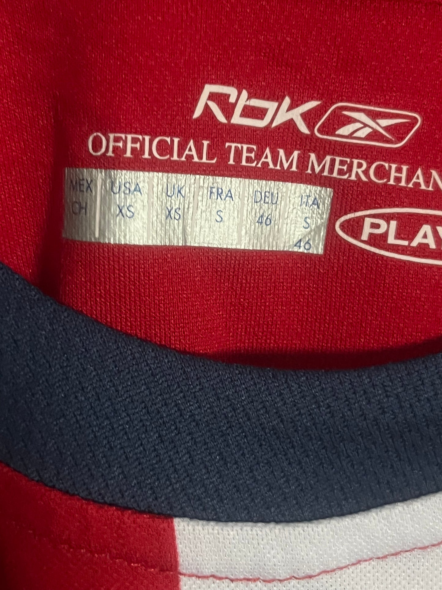 Chivas Guadalajara 2007/2008 Home Football Shirt Small