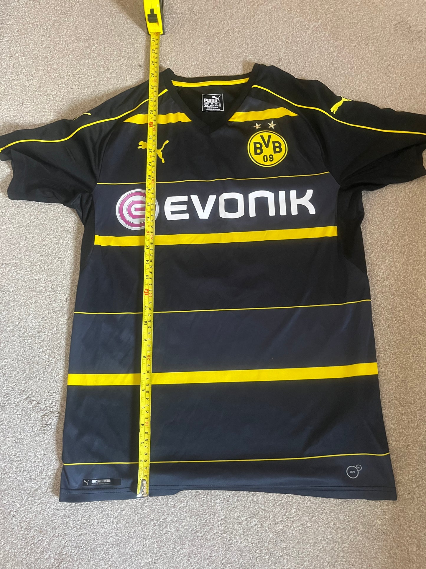 Borussia Dortmund 2016/2017 Away Medium - Fits Small - Pierre Emerick Aubameyang