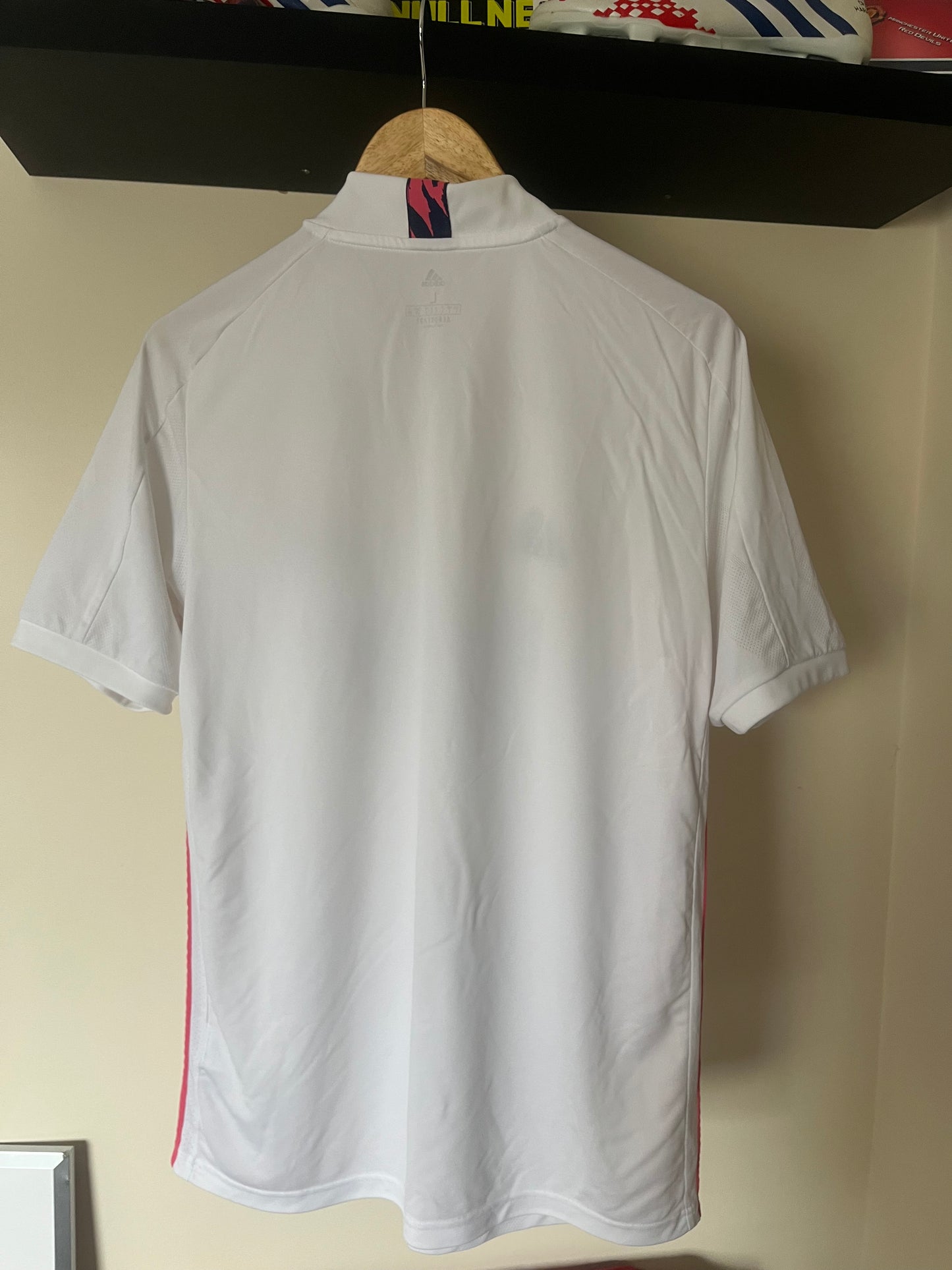 BNWT Real Madrid 2020/2021 Home Large