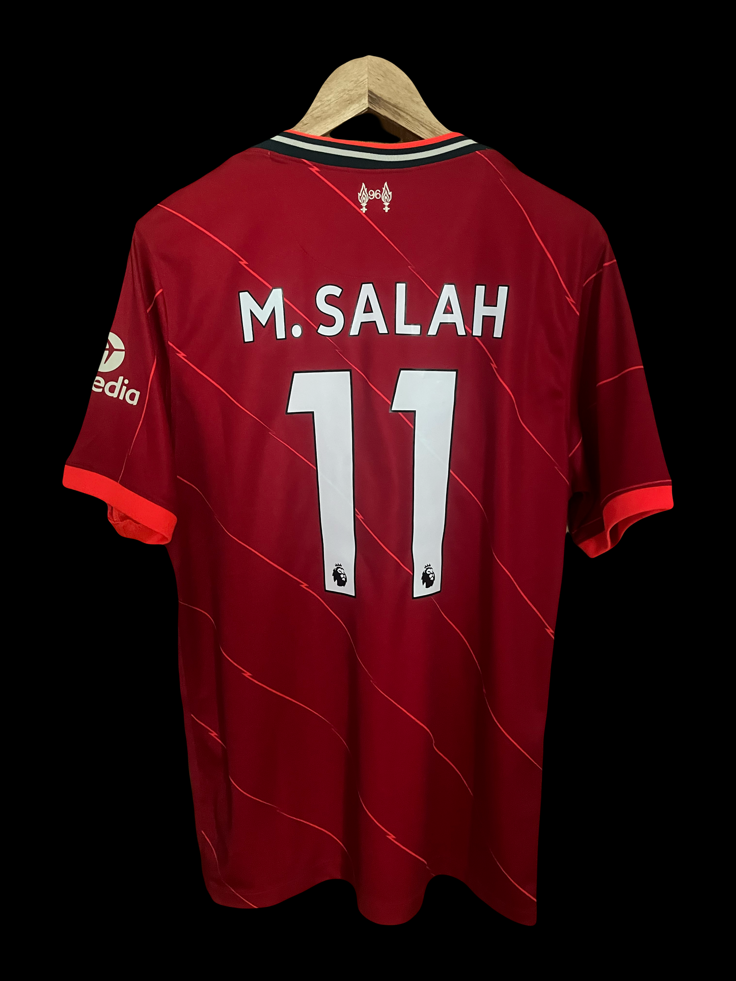Liverpool 2021/2022 Home Football Shirt Large - Mohammed Salah