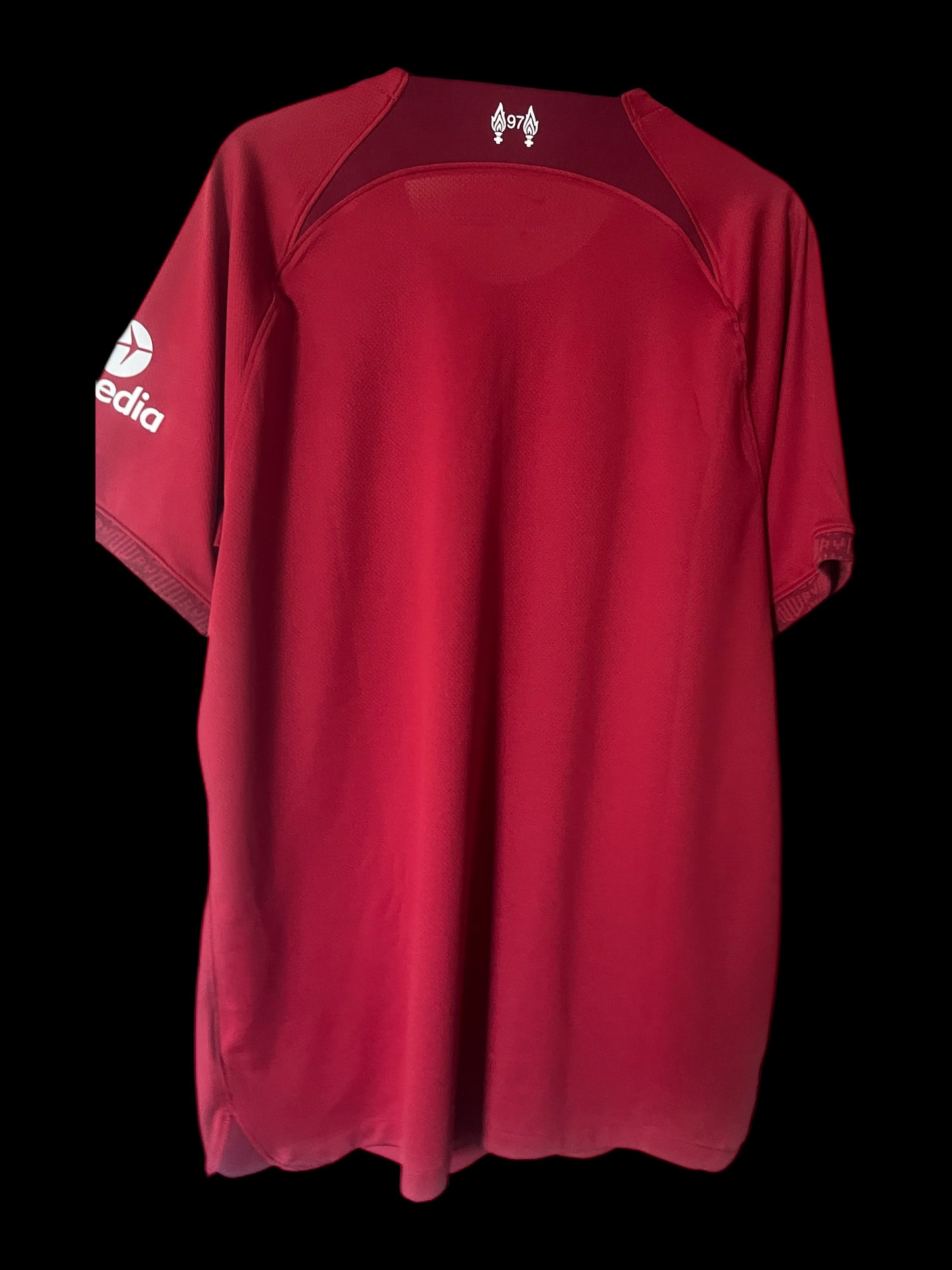 Liverpool 2022/2023 Home Football Shirt Large