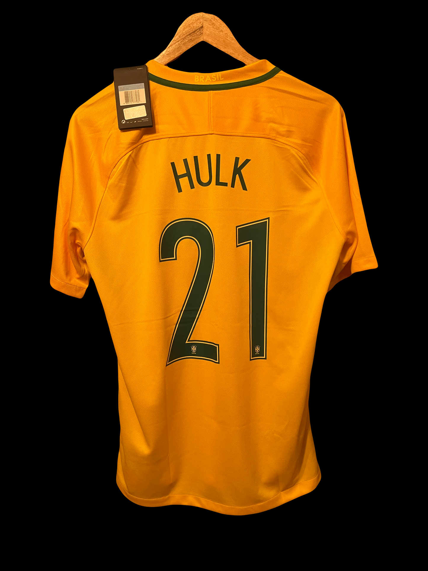 BNWT Brazil Copa America 2016 Home Football Shirt Medium - Hulk