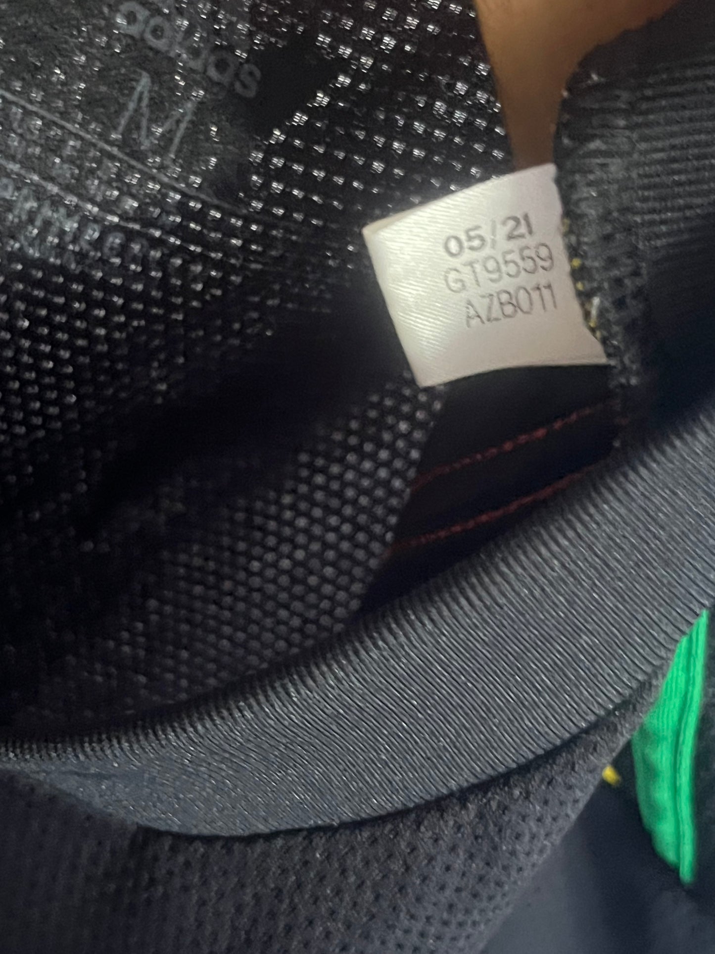 Ajax Amsterdam 2021/2022 Third Football Shirt Medium - Three Little Birds