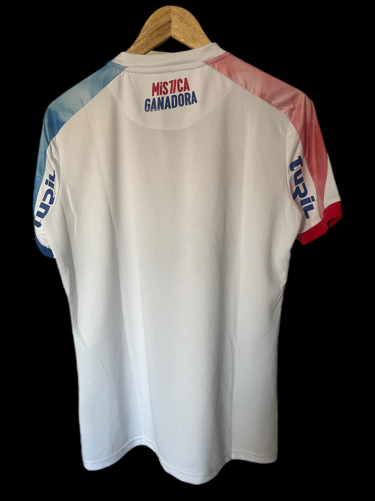 Club Nacional 2021 Away Football Shirt Small
