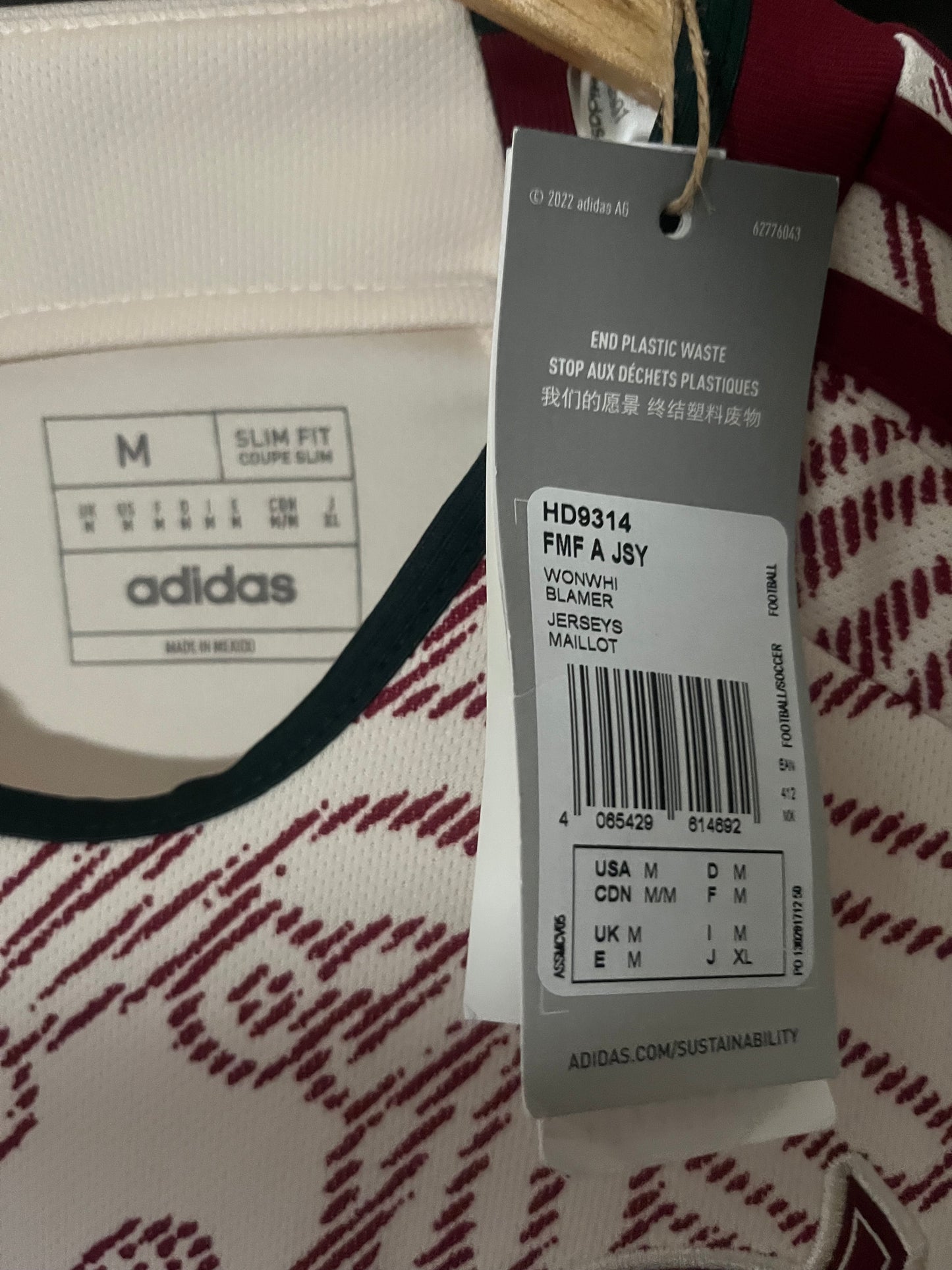 BNWT Mexico 2022 Away Football Shirt Medium