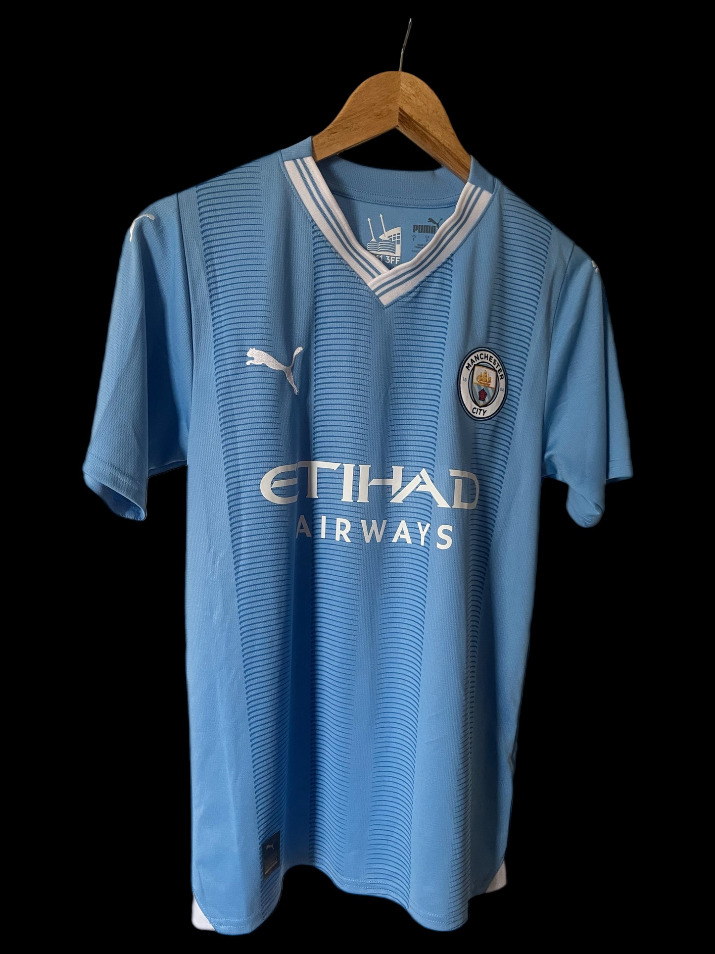 Manchester City 2023/2024 Home Football Shirt Small - Erling Haaland