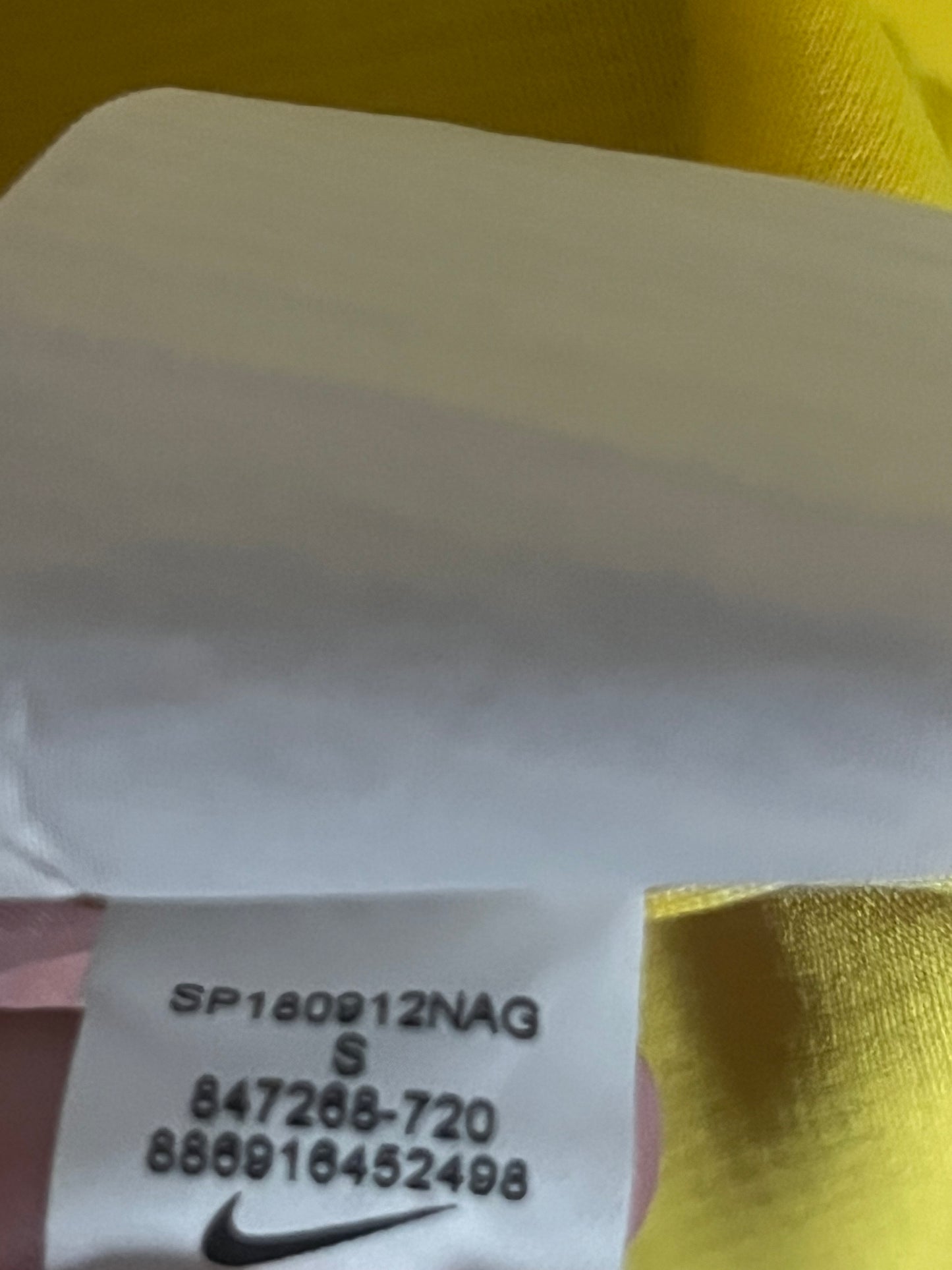 Paris Saint Germain 2017/2018 Away Football Shirt Small