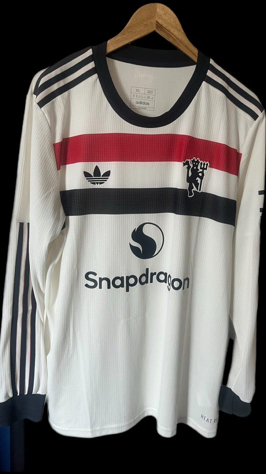Manchester United 2024/2025 Away Football Shirt Extra Large - Heat.RDY - Long Sleeve