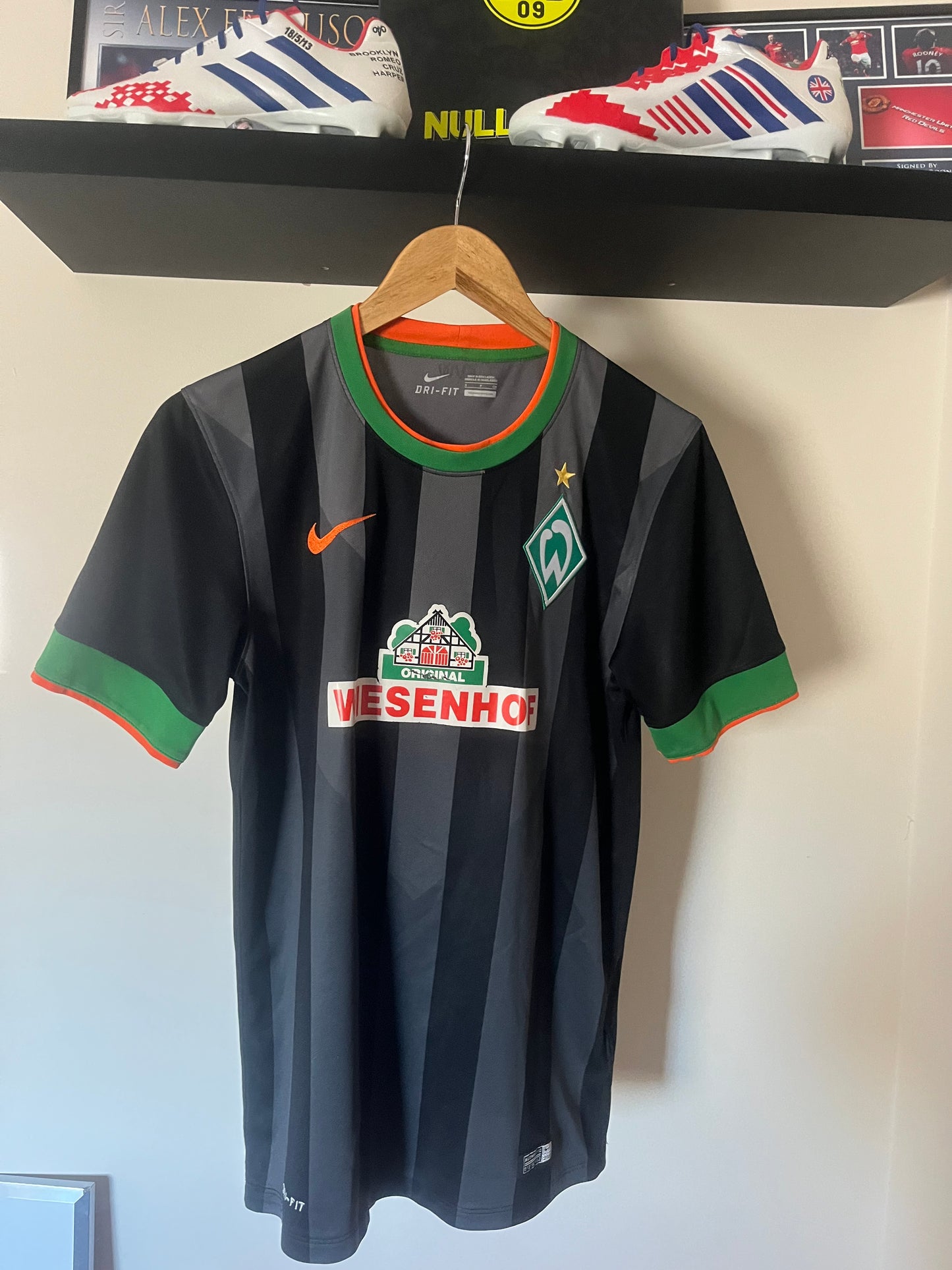 Werder Bremen 2014/2015 Away Small