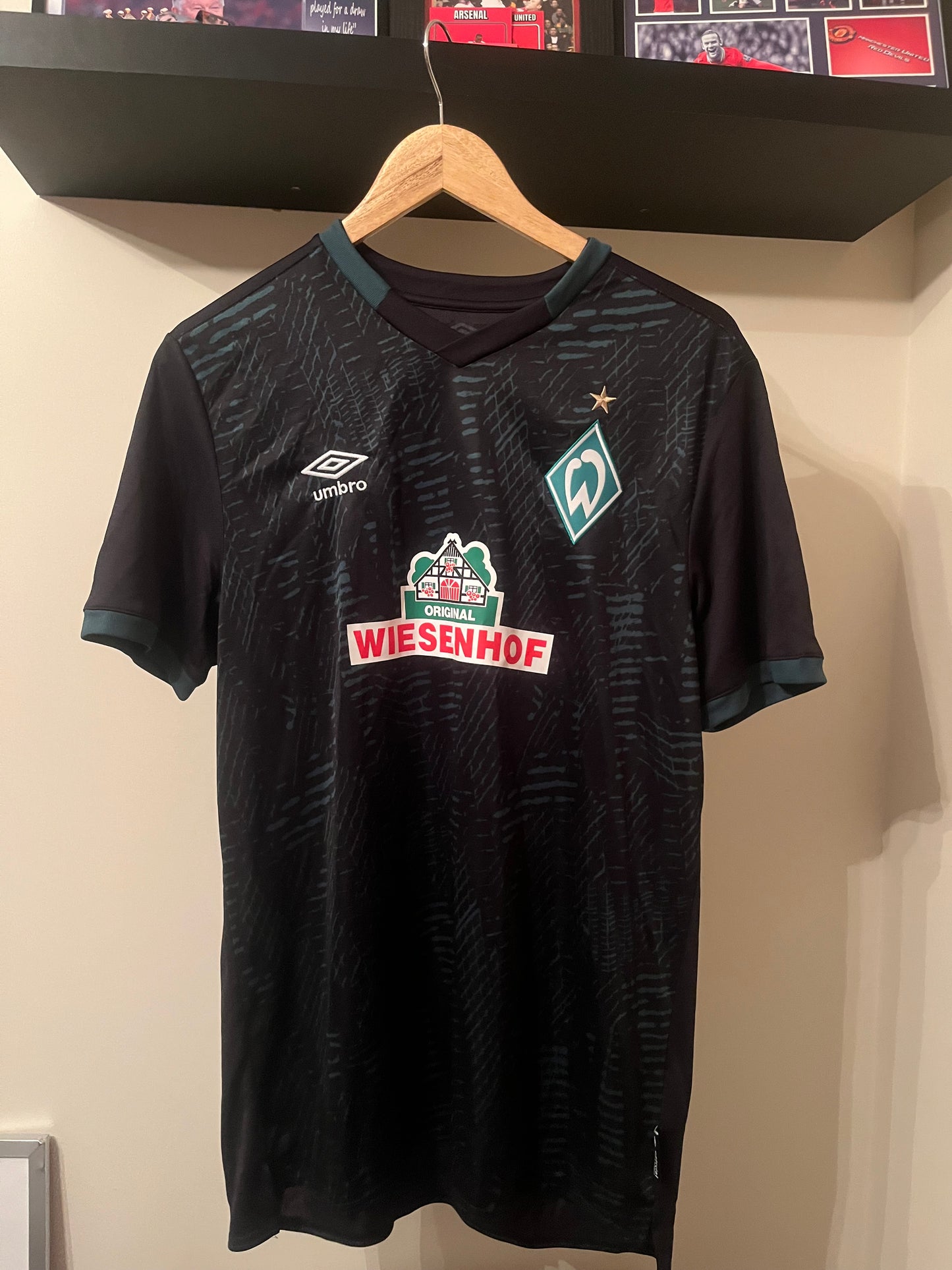 Werder Bremen 2019/2020 Third Large - Fits Medium