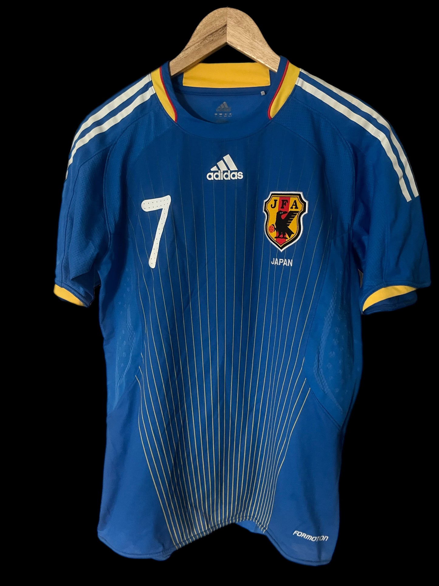 Japan 2008 Home Football Shirt Medium - Yashuito Endo - Player Issue