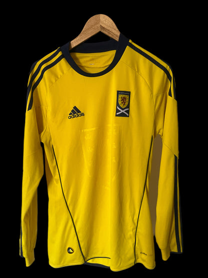 Scotland 2010/2011 Away Football Shirt Medium - Long Sleeve