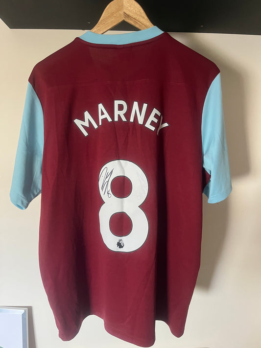 Burnley 2014/2015 Home Extra Large - Dean Marney - Signed