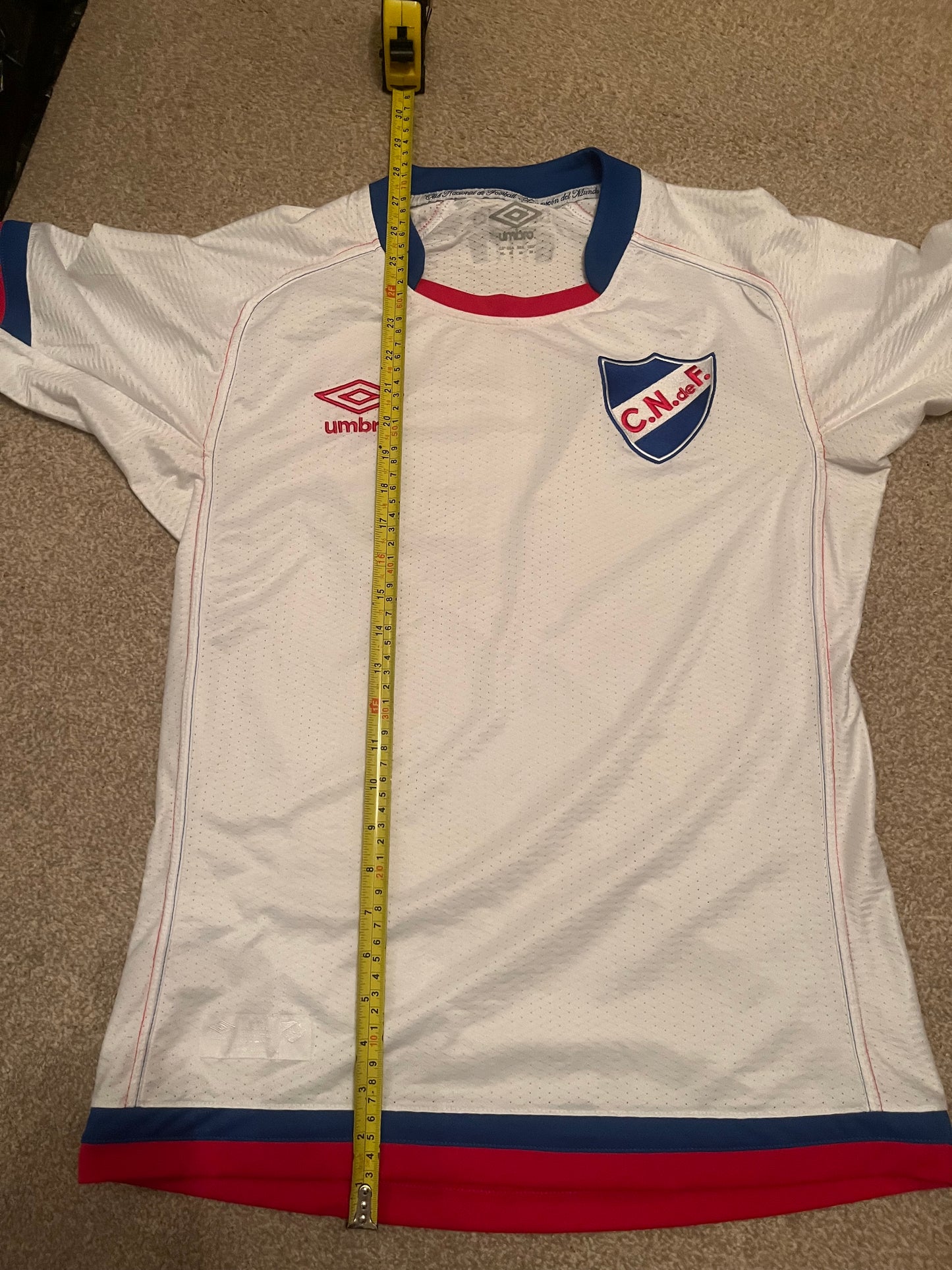 Club Nacional 2018 Home Medium