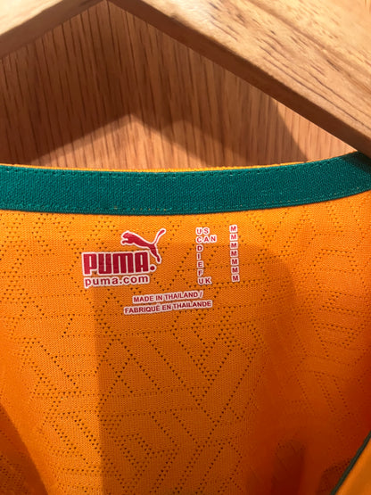 Ivory Coast (Cote D’Ivore) 2010 Home Football Shirt Medium - Seydou Doumbia