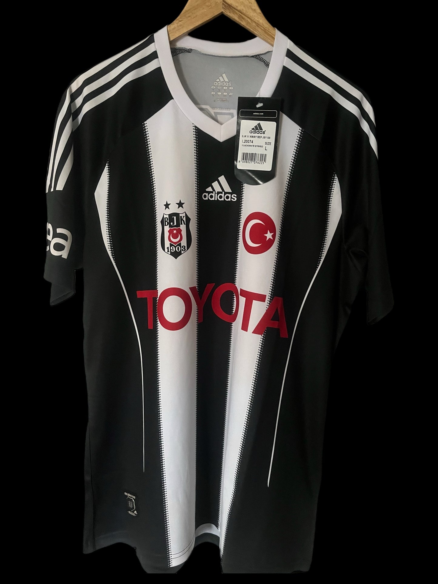 BNWT Besiktas 2011/2012 Third Football Shirt Large
