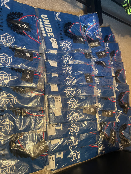 BNWT 29x Glasgow Rangers 2023/2024 Home Football Shirts Bundle. 15 Small 14 Medium