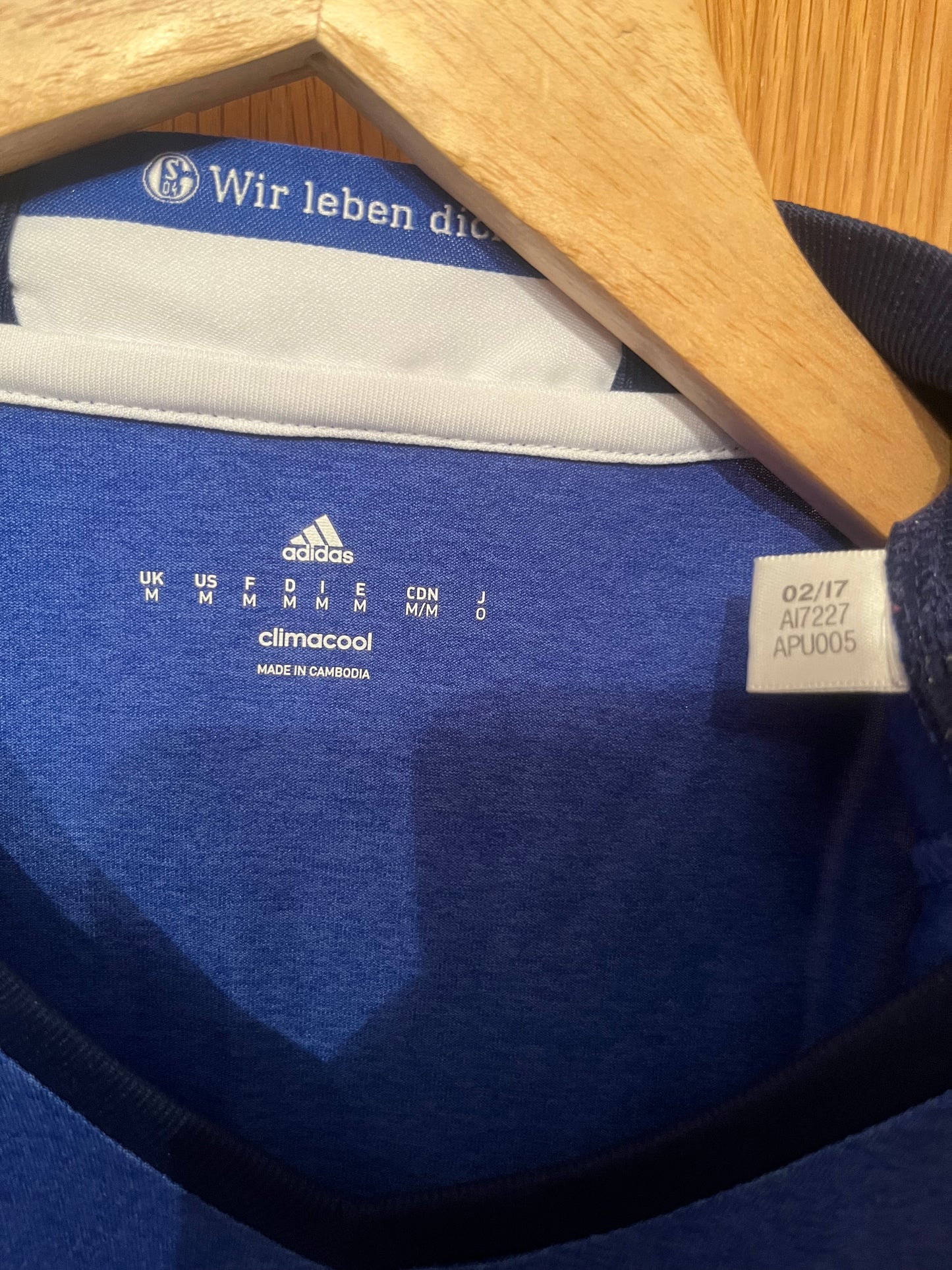 FC Schalke 04 2016/2017 Home Football Shirt Medium - Naldo