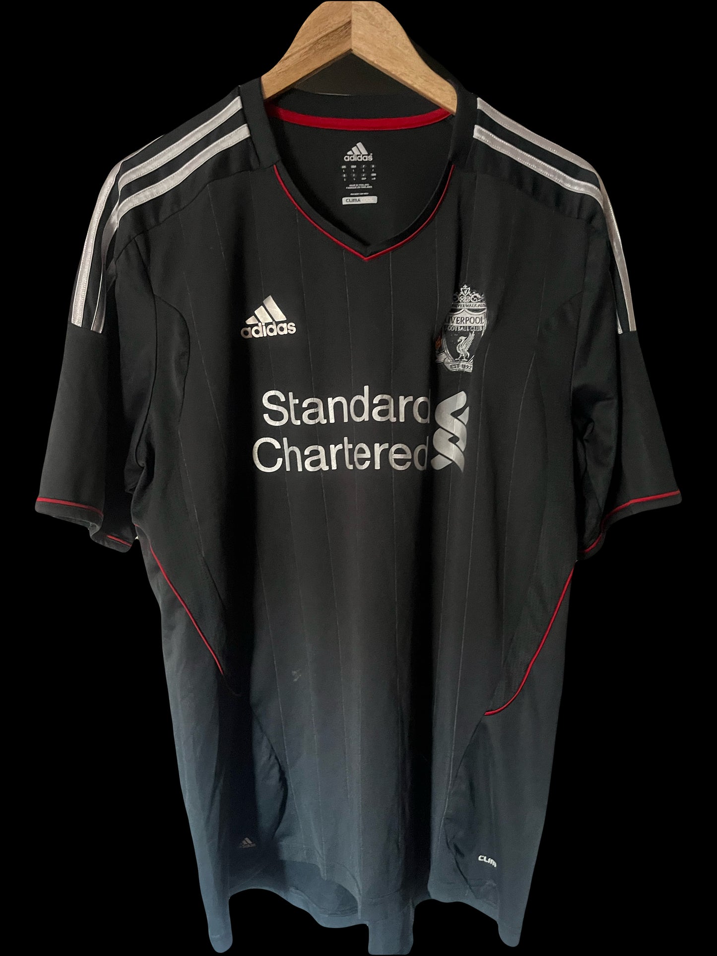 Liverpool 2011/2012 Away Football Shirt Large