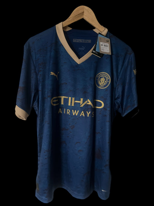 BNWT Manchester City 2022/2023 Chinese New Year Football Shirt Large