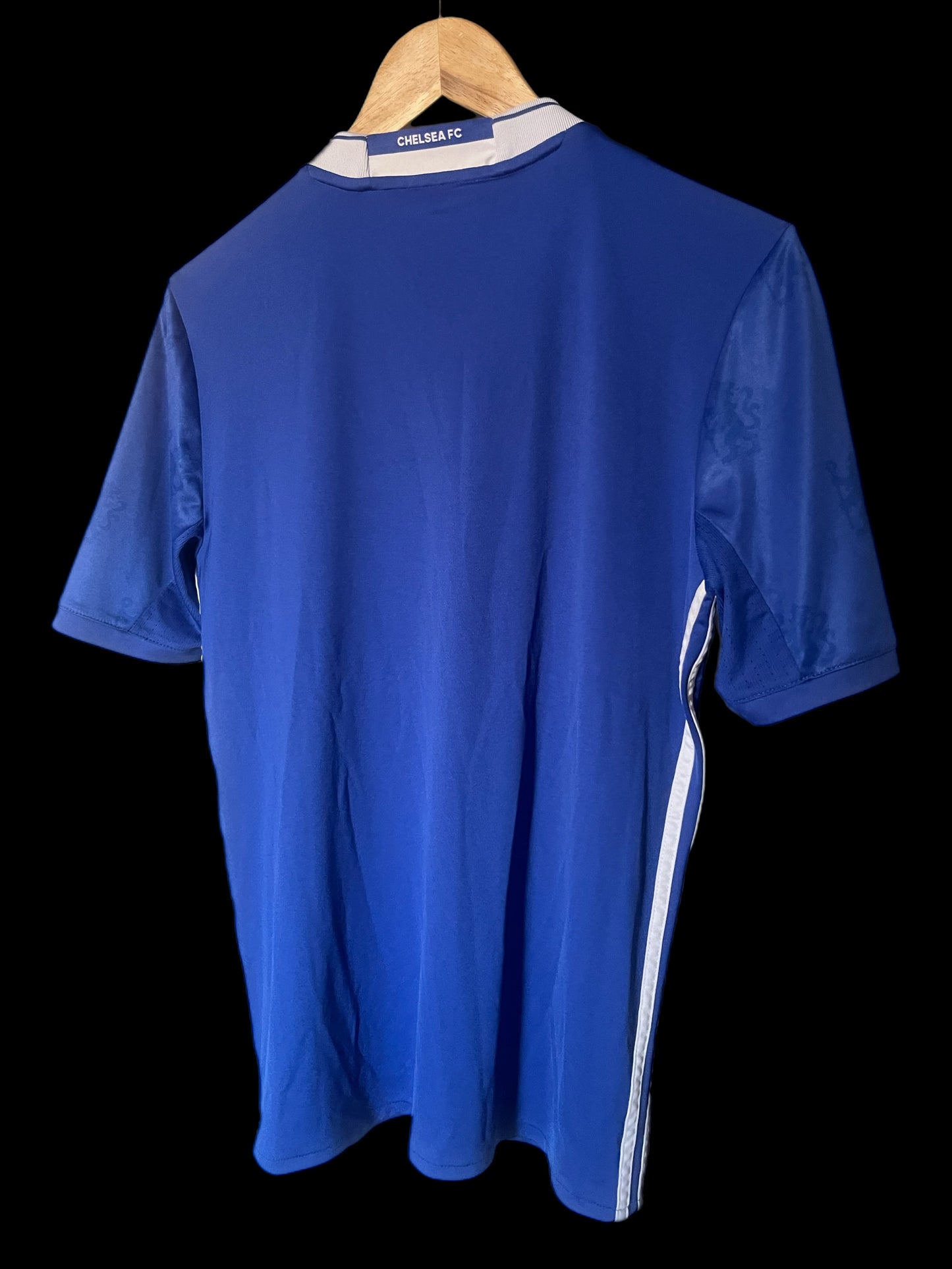 Chelsea 2016/2017 Home Football Shirt Small