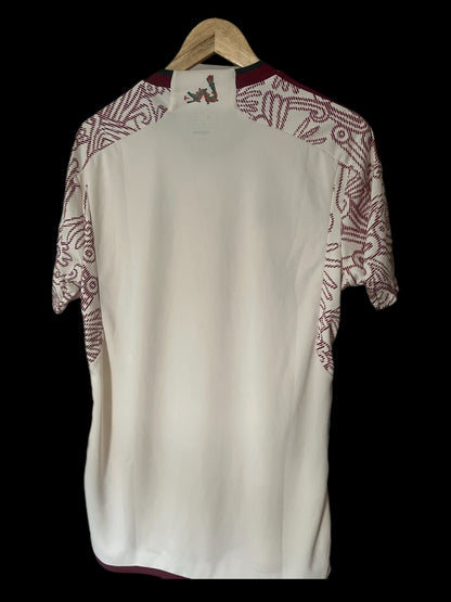 BNWT Mexico 2022 Away Football Shirt Medium