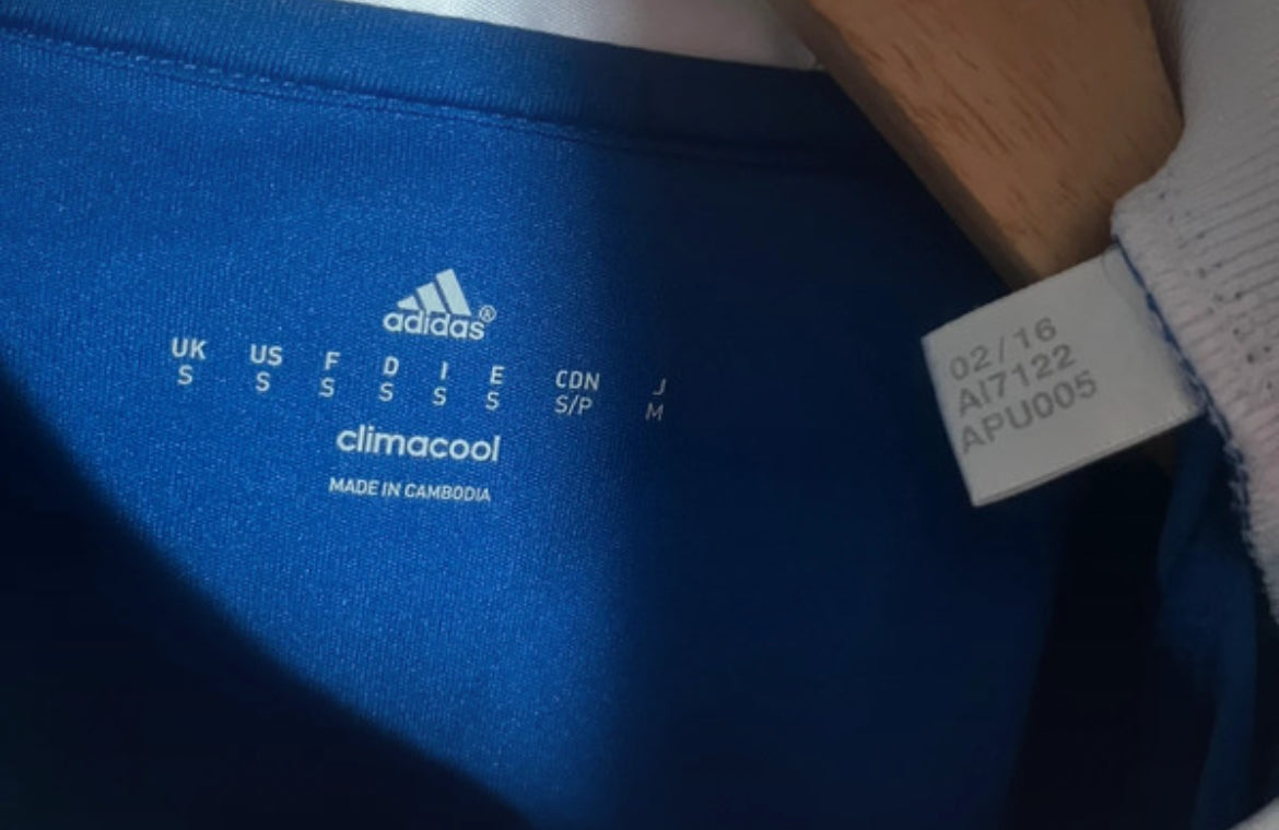 Chelsea 2016/2017 Home Football Shirt Small - Willian - Long Sleeve