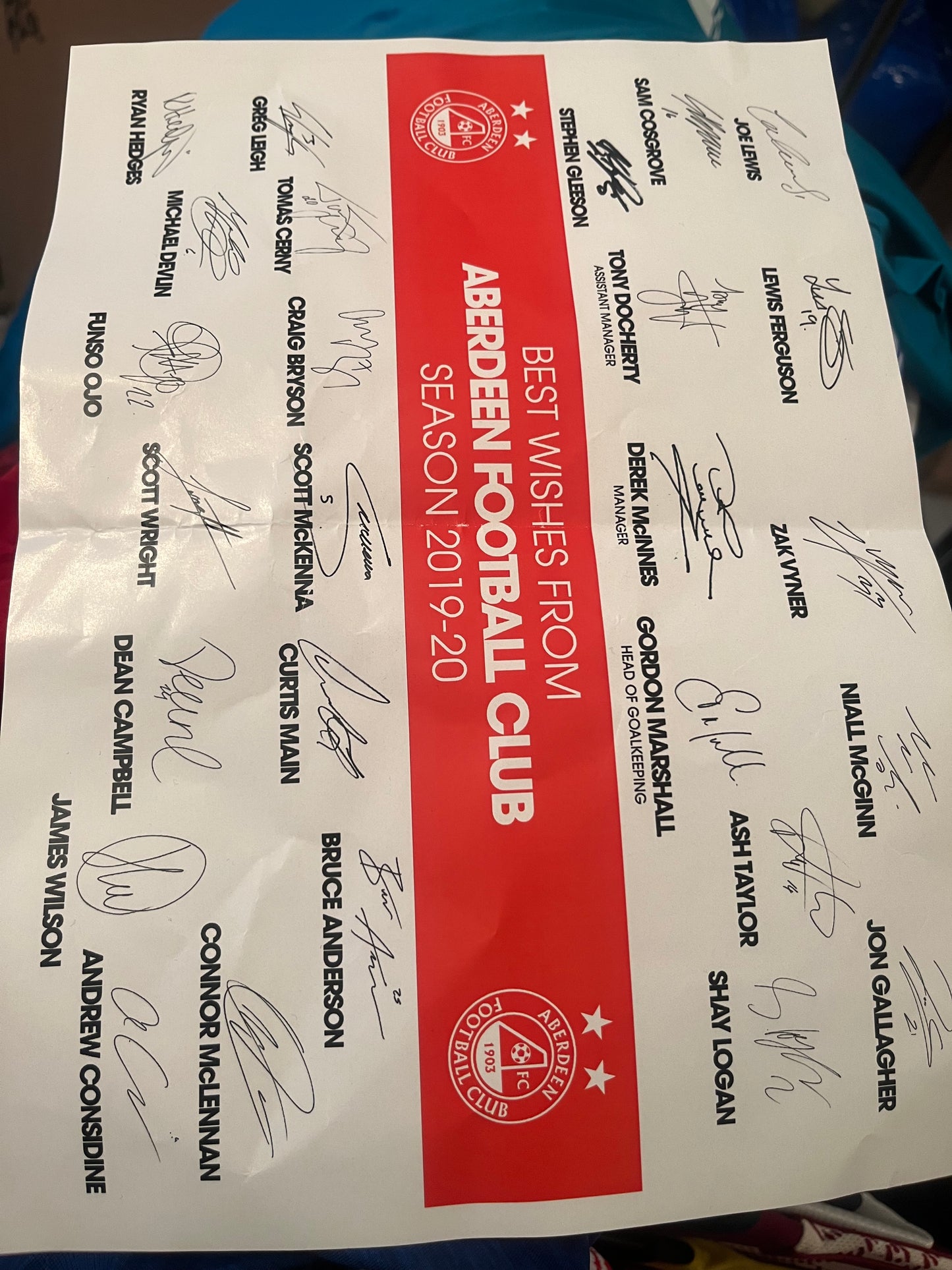 BNWT Aberdeen 2019/2020 Away Football Shirt Large - Squad Signed