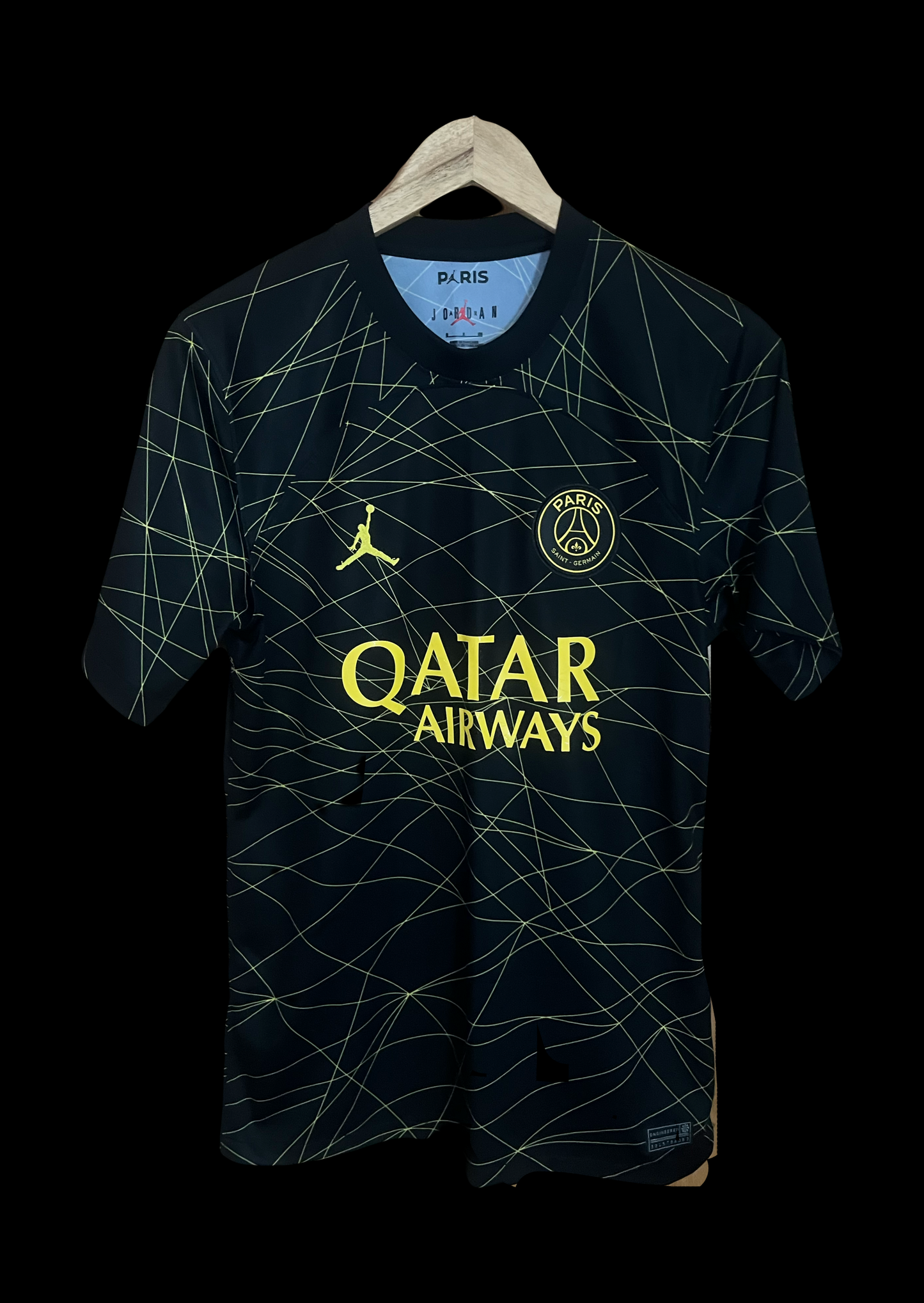 Paris Saint Germain 2022/2023 Fourth Football Shirt Small
