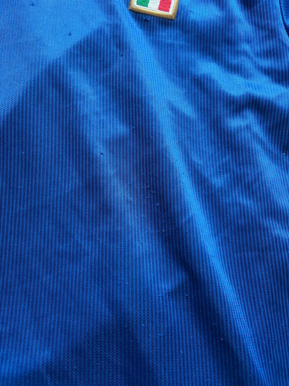 Italy 1996 Home Football Shirt Small