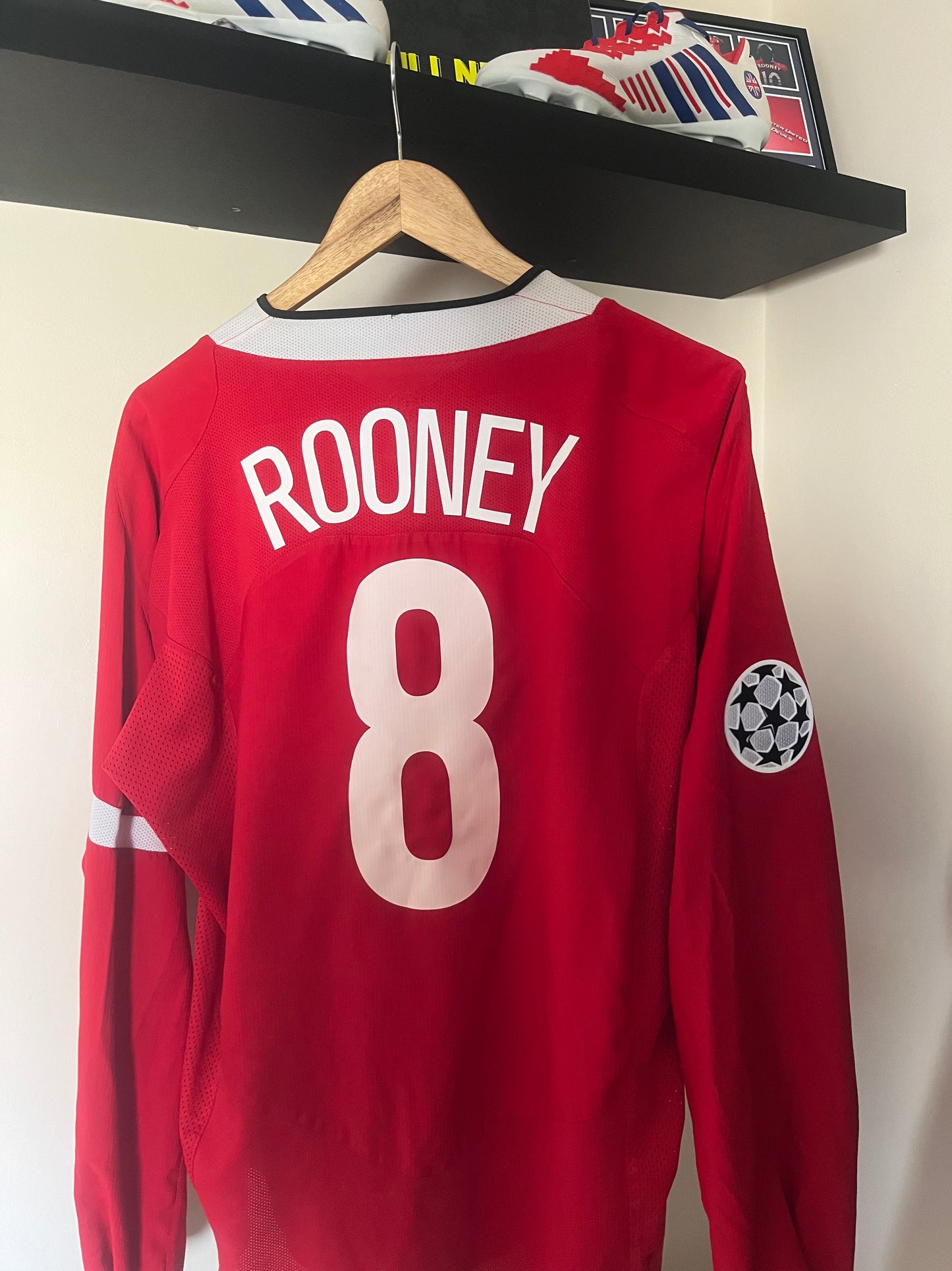 Manchester United 2004/2005/2006 Home Extra Large - Fits Large - Long Sleeve - Wayne Rooney