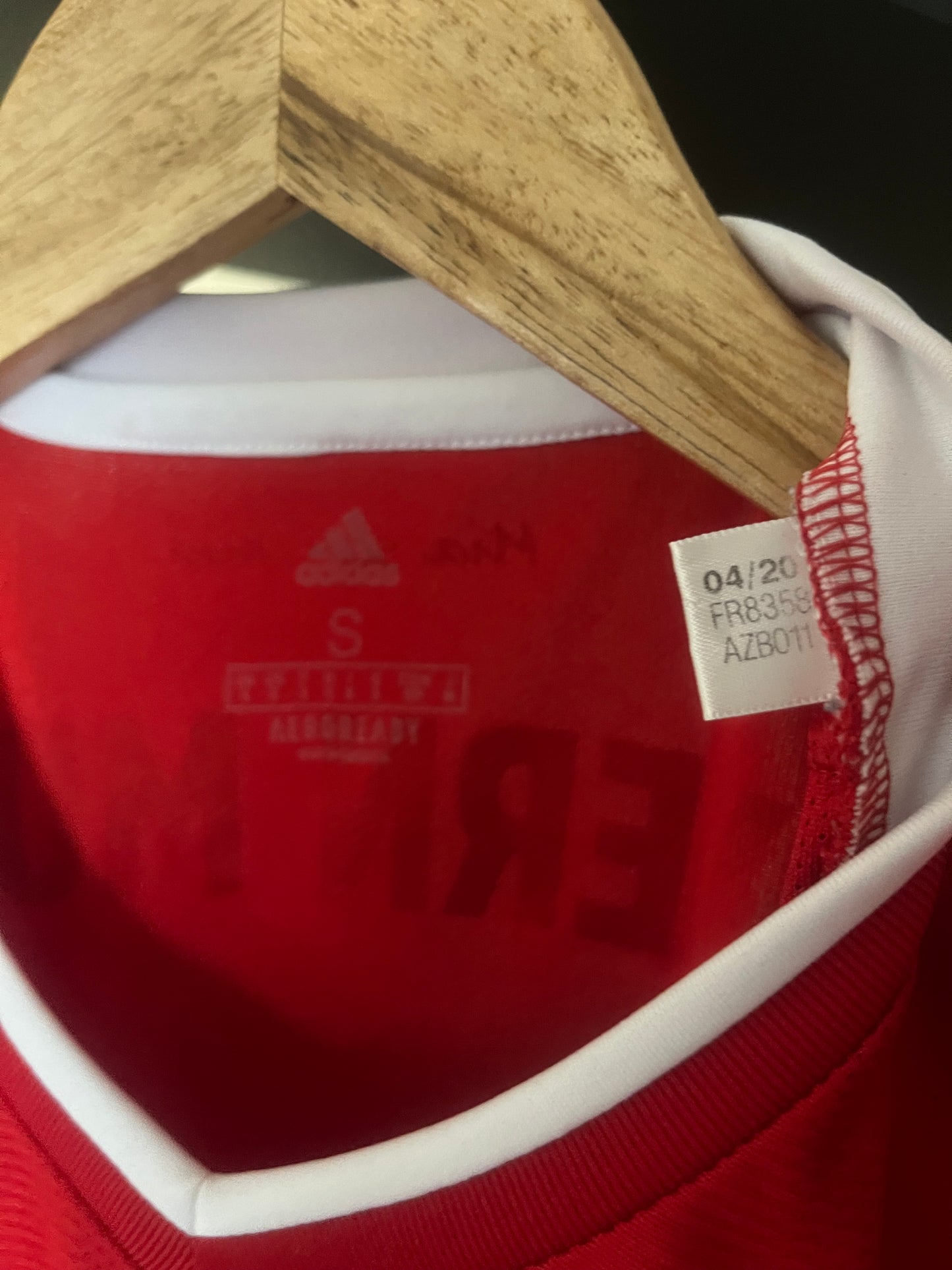 Bayern Munich München 2020/2021 Home Football Shirt Small