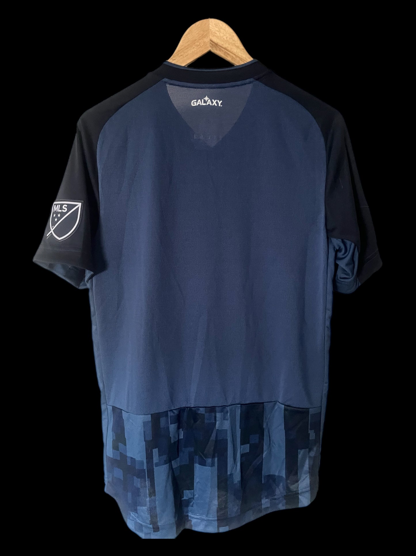 BNWT Los Angeles Galaxy 2019 Away Football Shirt Medium - Player Spec