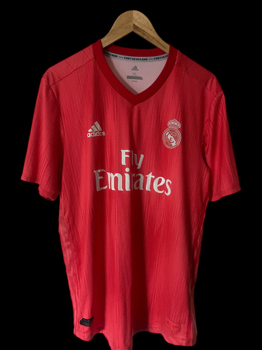 Real Madrid 2018/2019 Away Football Shirt Extra Large - Climachill