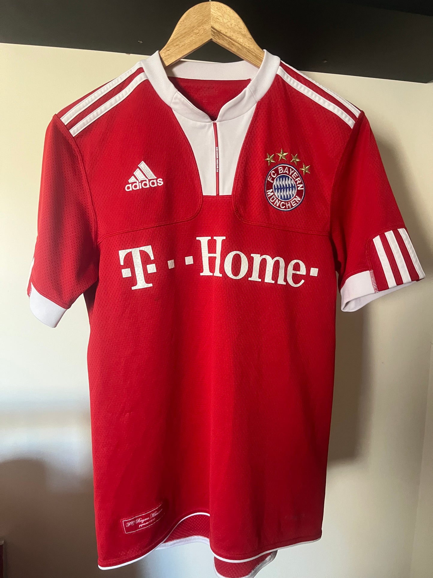 Bayern München 2009/2010 Home Small Arjen Robben