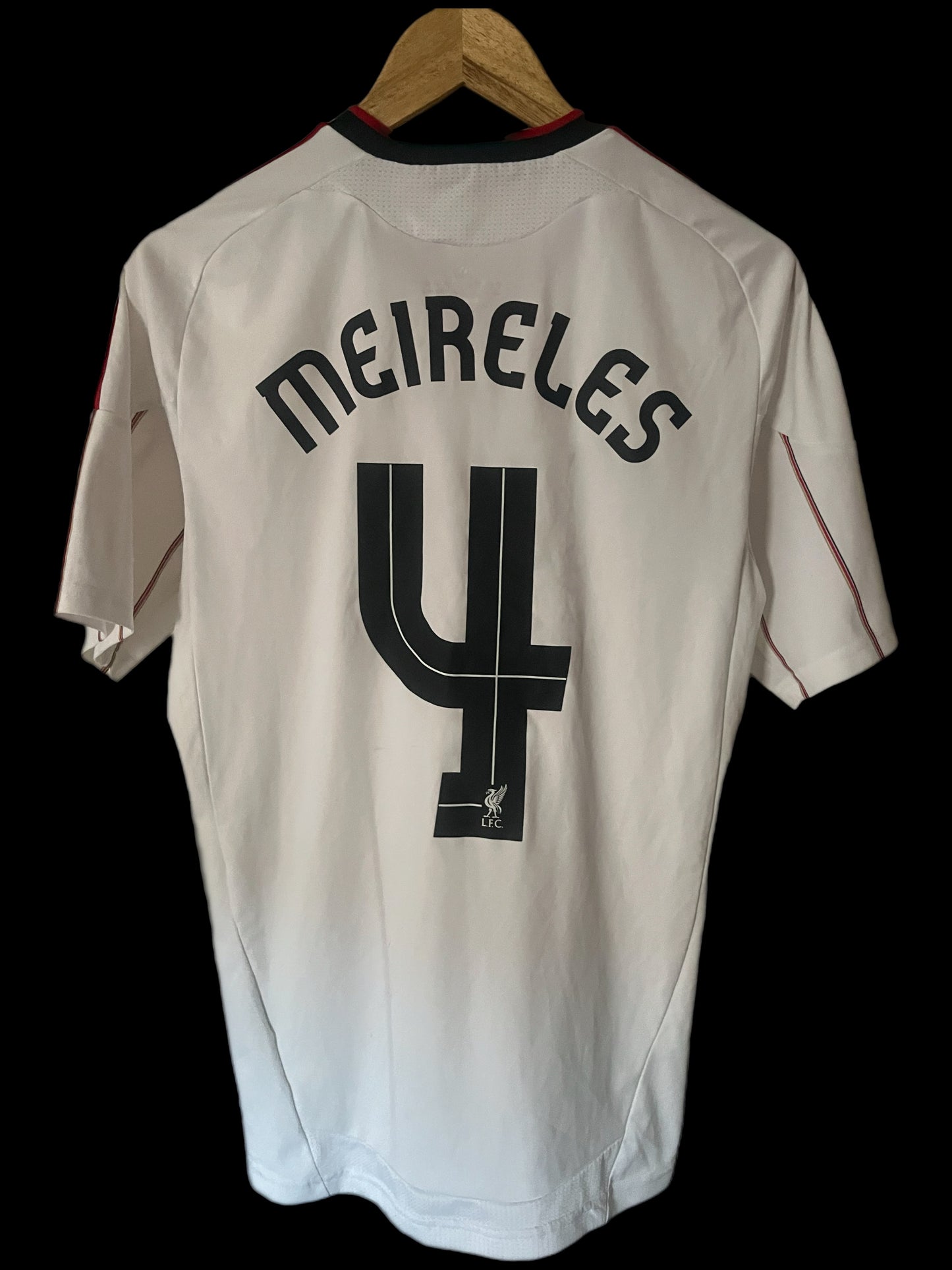 Liverpool 2010/2011 Away Football Shirt Small - Raul Meireles