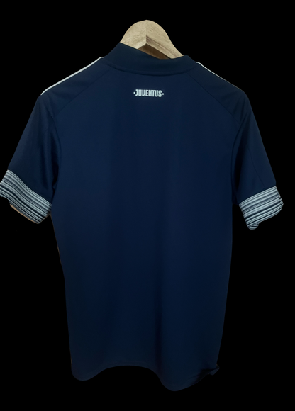 Juventus 2020/2021 Away Football Shirt Medium